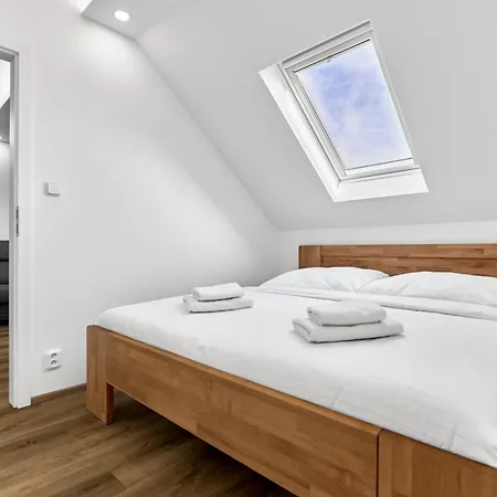 Apartmány s výhledem na Plešivec by Mountain ways Apartamento
