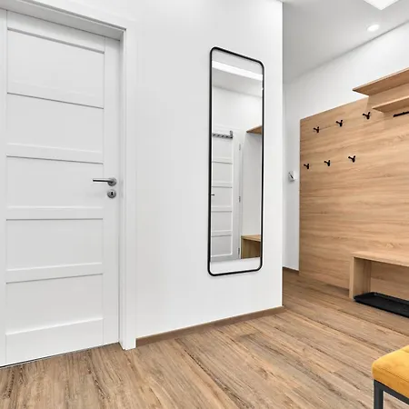 Apartmány s výhledem na Plešivec by Mountain ways